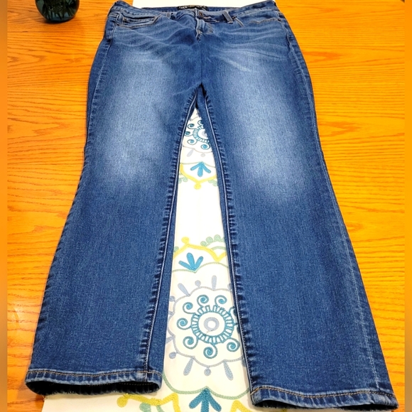 Lucky Skinny Lolita Denim Jeans Size 8 (29) Average - Picture 2 of 16